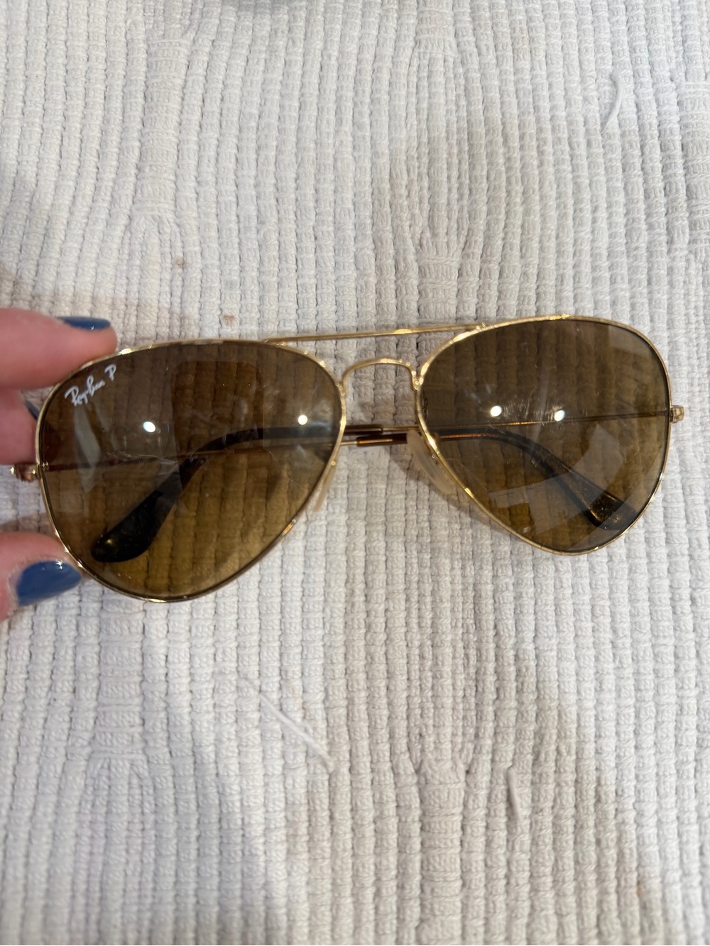 Ray-Ban Men’s Gold Frame Sunglasses with Brown Lenses